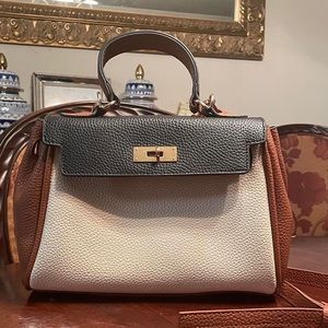 Cute strap purse/bag